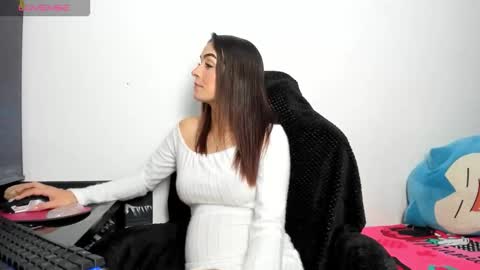 Lola Kamila online show from January 15, 12:16 am