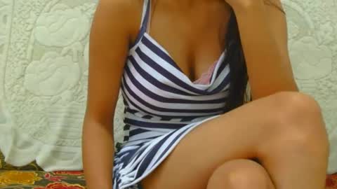 Snapshot of lolaa_darling chatting on January 16, 7:07 am lolaa online show from January 16, 7:07 am