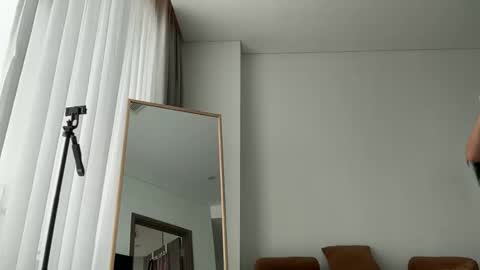 Lola online show from September 21, 4:11 am