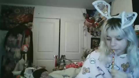 Snapshot of lolalixx6969 chatting on January 4, 12:16 pm Lola Lixx online show from January 4, 12:16 pm