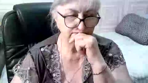 LolkaAlyss online show from April 19, 6:10 pm