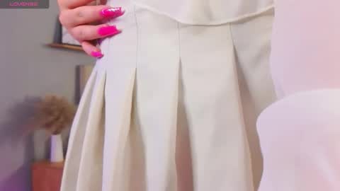 Lola online show from October 12, 10:06 am