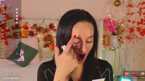 Lolly online show from November 29, 5:00 am