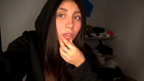 Loly  online show from February 19, 7:28 am