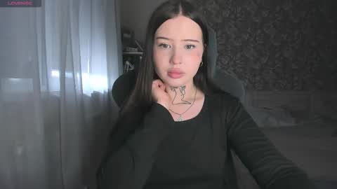 lona online show from September 11, 10:04 am