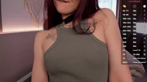 lonelyteaser online show from March 8, 12:20 pm