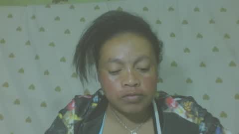 LorahVane online show from June 18, 6:02 pm