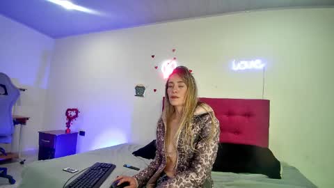 lorena_sweet3 online show from April 7, 2:52 pm