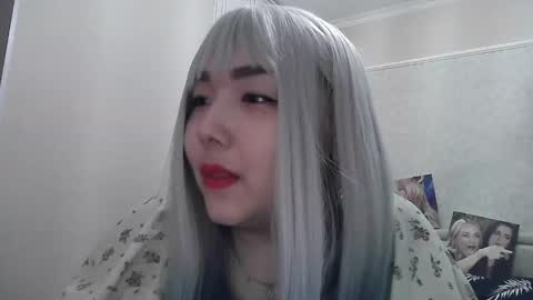 lori_lynn online show from December 28, 1:49 pm