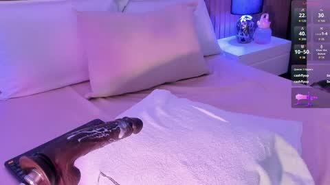 lore  online show from March 26, 11:45 am