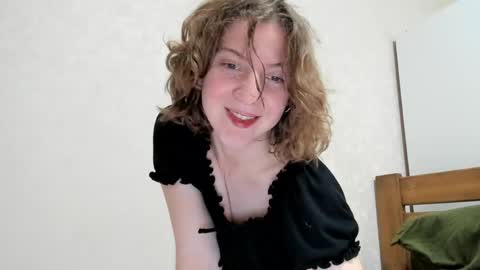 lost_moon online show from April 13, 5:03 pm