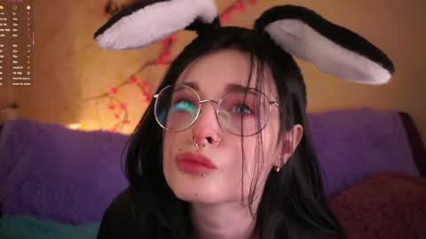 Jess online show from April 5, 11:09 am