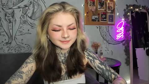 Snapshot of lostallice chatting on January 12, 6:06 am lostallice online show from January 12, 6:06 am