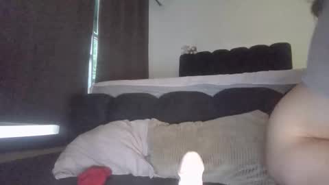 nefisa nef online show from April 26, 9:45 pm