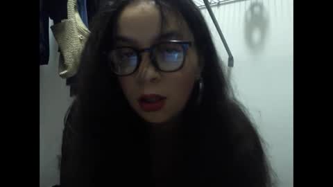 Snapshot of lotuzpetals chatting on October 2, 7:57 am Jasmine online show from October 2, 7:57 am