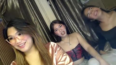 Sweet   online show from March 3, 9:27 am