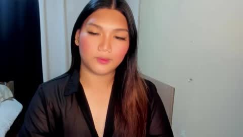 Sweet   online show from November 10, 1:11 am