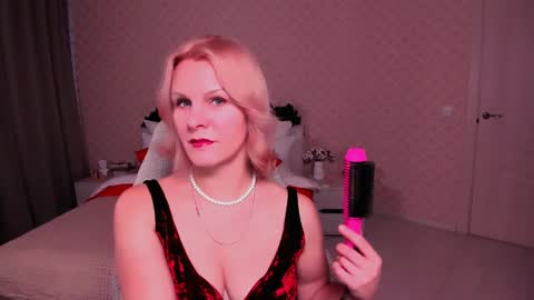 Louisa online show from December 28, 7:55 am