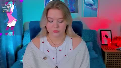 Loise online show from November 22, 10:12 pm