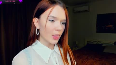 Brook and Del online show from October 29, 6:21 pm