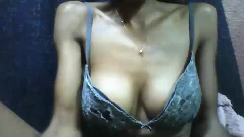 lovaelisa online show from November 7, 8:36 pm