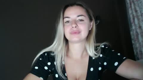 Megane online show from November 1, 9:02 am