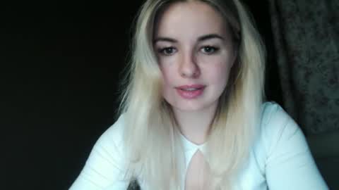 Megane online show from April 18, 7:58 pm