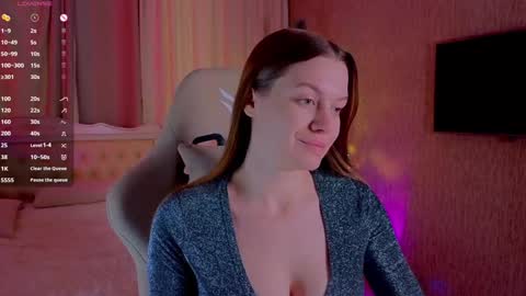 Laura online show from December 28, 10:36 am