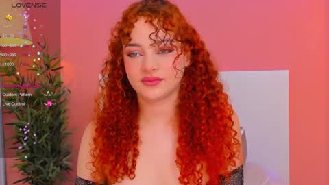 Snapshot of lovely_emma18 chatting on December 6, 2:06 pm Emma online show from December 6, 2:06 pm