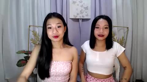 Snapshot of lovely_lianne chatting on October 18, 8:39 am lovely_lianne online show from October 18, 8:39 am
