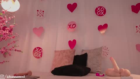    online show from February 11, 10:50 am