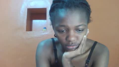 Lovely yvonne online show from October 18, 7:26 pm