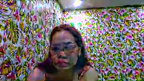 lovelyasiancutie online show from April 3, 10:08 pm