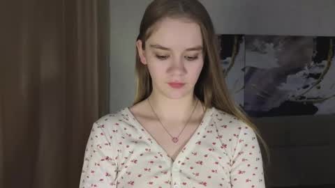 lovelygracee online show from November 5, 1:49 pm