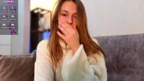 Kate only online show from October 7, 2:32 pm