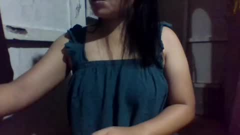 lovelymocha27s online show from February 21, 11:44 am