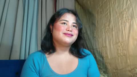 Snapshot of lovelypinaychubsx chatting on February 11, 8:52 pm lovely online show from February 11, 8:52 pm