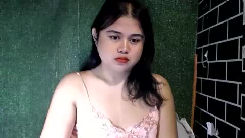 Snapshot of lovelypinaychubsx chatting on September 23, 10:08 pm lovely online show from September 23, 10:08 pm