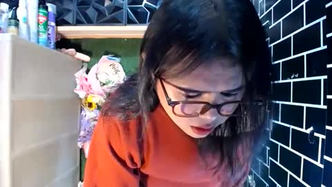 Snapshot of lovelypinaychubsx chatting on October 8, 9:41 pm lovely online show from October 8, 9:41 pm