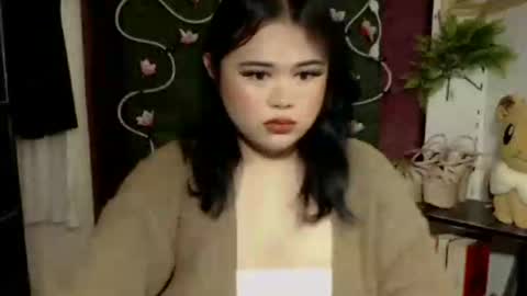 lovely online show from October 26, 6:36 pm