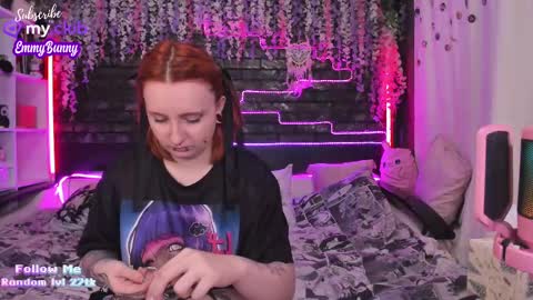 Emmy online show from February 18, 3:32 pm