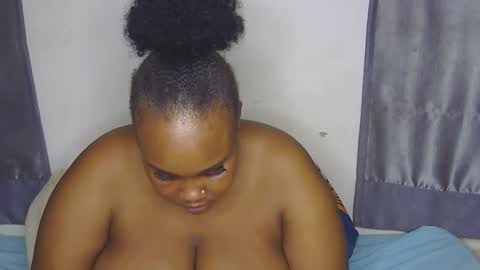 loveytiana online show from March 31, 7:58 pm