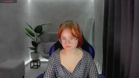 Snapshot of lu_muon chatting on January 26, 1:09 am lu_muon online show from January 26, 1:09 am