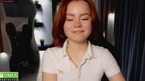 Snapshot of lu_muon chatting on October 16, 2:14 am lu_muon online show from October 16, 2:14 am