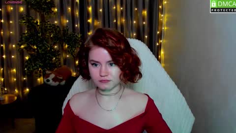 Snapshot of lu_muon chatting on February 15, 1:31 am lu_muon online show from February 15, 1:31 am