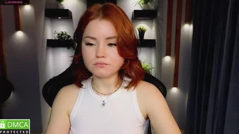 Snapshot of lu_muon chatting on September 9, 2:11 am lu_muon online show from September 9, 2:11 am