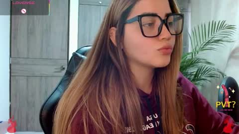 lucia star  online show from February 23, 12:59 pm