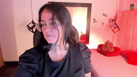 Lucia Vonne online show from October 19, 9:06 pm