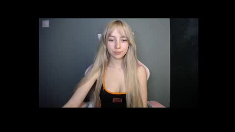 Lucy online show from April 16, 8:08 pm