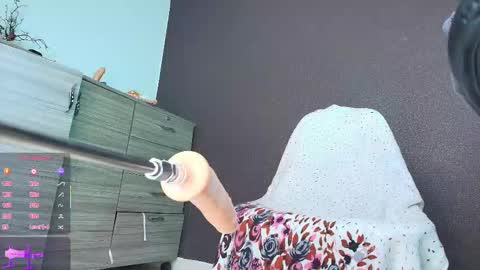 luciana_hunters online show from September 21, 7:23 pm